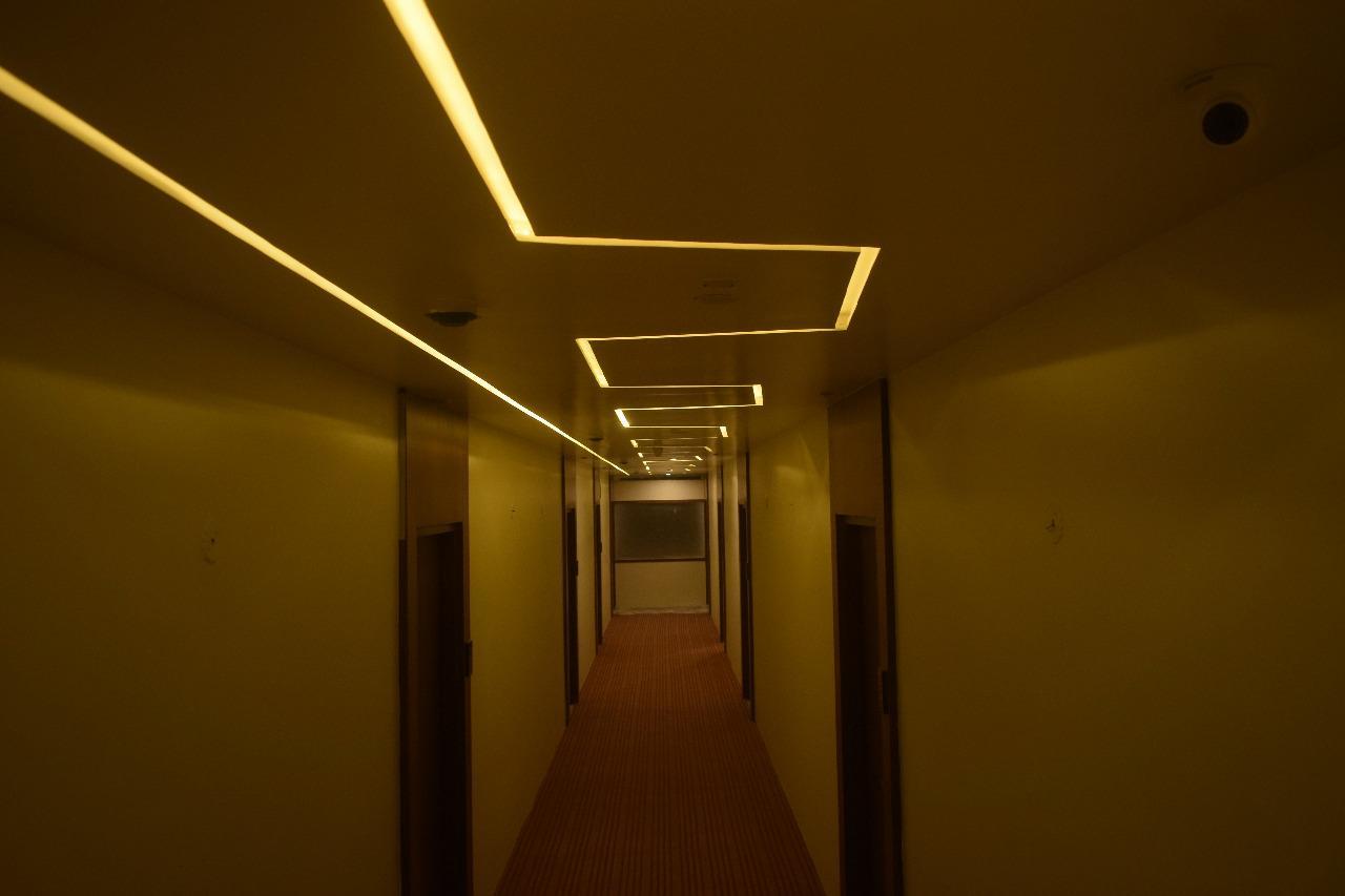 Hotel Avalon Inn 阿姆比卡普尔 外观 照片